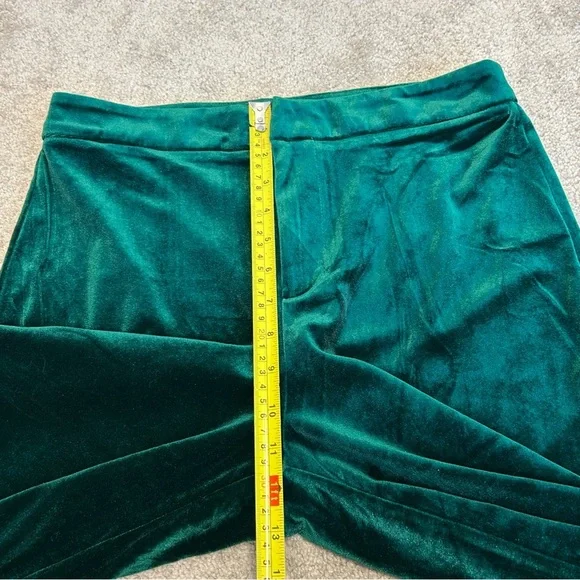 Fashion Nova Vienna hunter green velvet single breasted blazer pant suit set M - Picture 10 of 13